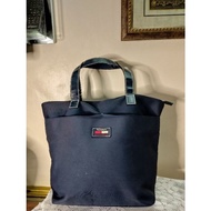 tommy hilgifger tote bag