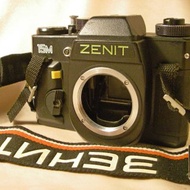 BelOMO ZENIT-15m 35mm 底片單眼相機機身 Pentax M42 鏡頭卡口 A