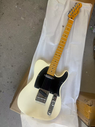 กีตาร์มืออาชีพกีตาร์ไฟฟ้าสีครีม Fender เทเลแคสเตอร์