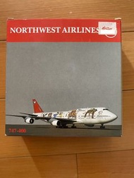 NorthWest Airlines 747-400  1:500 Plane model  飛機模型 1/500