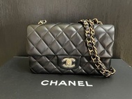 *徵收*Chanel Classic CF mini flap bag 全新黑色經典手袋