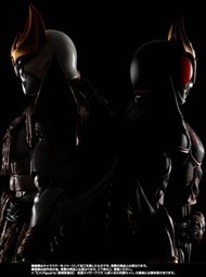 S.H.Figuarts 幪面超人 真骨雕 Kuuga 零號九郎岳死鬥