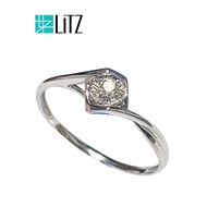 LITZ 18K White Gold Diamond Ring DR136