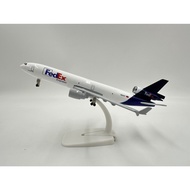[Press Box Baby Toys] Federal Express FedEx MD-11 1/400 Metal Airplane Model With Landing Stand Disp