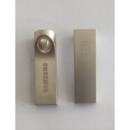 2TB Flashdisk 2000gb/ (data storage) Thumb Drive USB
