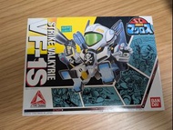 Bandai SD VF-1S Strike Valkyrie 模型 bb戰士