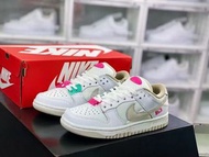 Nike SB Dunk Low系列低幫板鞋｜顏色 白｜ 粉紅｜ 水綠 ｜尺碼 36 36.5 37.5 38 38.5 39