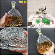 XO 750ML triangular glass wine bottle - High quality 750ml bottle, super transparent glass bottle