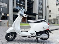 2020年 偉士牌 Vespa LX125 i-get 總代理 只跑一百公里 滿18可分期