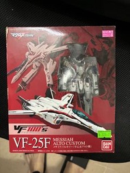 超時空要塞 BANDAI MACROSS FRONTIER 1/100 VF100'S VF-25F MESSIAH VALKYRIE ALTO CUSTOM