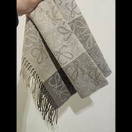 LOEWE 圍巾 格紋 米色