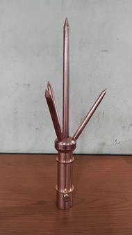 PENANGKAL PETIR TRISULA TEMBAGA KUNINGAN 3/4 TOMBAK ANTI PETIR