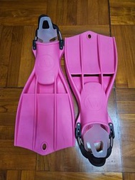 Apeks RK3 潛水蛙鞋 斷碼small size