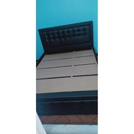 ♞Queen Size bed frame with drawer and single pull out bed Storage Space saver Padded bed Tufted bed