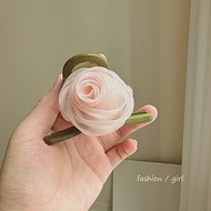 【JENG】法式玫瑰花仙子甜美森系中型鯊魚夾