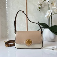 กระเป๋าสะพายไหล่ ใบเล็ก TORY BURCH FELIX MINI CROSSBODY BAG กระเป๋าสะพายข้าง วัสดุหนังแท้