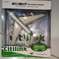 MINIATURE DIECAST TOY AIR BUS PLANE