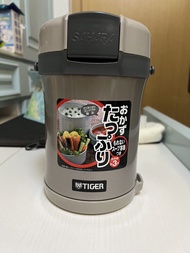 虎牌 Tiger LWU-B170 真空不鏽鋼保溫飯盒
