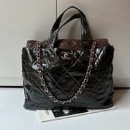 Chanel 銀鍊咖皮蓋黑包身包中包