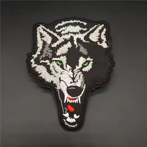 Wolf Embroidery Patch Iron on Stripes for Clothing Appliques Diy Decorative Sewing Badge Stickers on