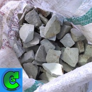 Batu zeolit 1 karung media filter / batu zeolit karungan 10kg / zeolit karungan 10kg / batu zeolit m