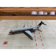 Herpa 509206 Deutsche Ba Fokker100 1: 500 Medieval Airplanes, Sand, If You Have Yellow Please Don't 