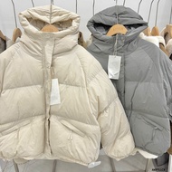 Jacket Button Hat with 2 Front Zip Pockets