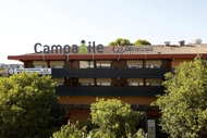 尼姆中心卡 爾本內爾農舍康鉑飯店 (Campanile Nimes Centre - Mas-Carbonnel)