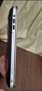 ASUS 華碩 N552VW6700 (i7-6700HQ 8GB/1TB/4G獨顯) 筆電 只有測試可開機 狀況: 畫面顯示異常 其餘不詳