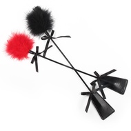 Adult Emotional Use Flirting Feather Butt Slap Female High-End Toy Toy Teasing Leather Slap