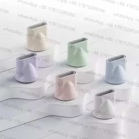 Laifen SE Lite dryer with the same color snap-on smooth nozzle Accessory