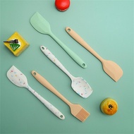 Creative design silicone small scraper oil brush cream spatula barbecue silicone brush integrated sm