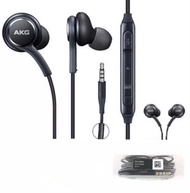 หูฟัง Samsung AKG S8 เพิ่มเทคโนโลยีที่มาพร้อมกับหูฟังในรุ่น GALAXY S8/S9/S9+/S10 และ NOTE8/NOTE9 นอกจากนี้ยังดีไซน์มาให้พอดีกับสรีระหูของคุณ รับประกัน 1 ปี