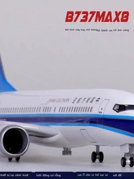 HOT- [ Real photo ] Boeing 737Max8 China Southern Airlines, China Airlines, wheels and lights