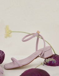 Plush Studios รองเท้าแตะแบบเซ็ทรุ่น Kara Sandals สามารถใส่ได้ 2 แบบ