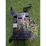 JAGUAR X TYPE X400 2.1 V6 FUSE BOX [2G-3D-D1867]