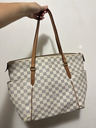 LV Louis Vuitton 白棋盤  Tote