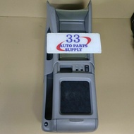 TOYOTA ALPHARD ANH10 MNH10 CONSOLE BOX ARMREST PFL NFL (JAPAN USED)