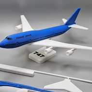 747 Airplane Kit Card by Harace Protoworks