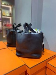帶單🧾 靚價出  Hermes Picotin 22 89黑色🖤 銀扣