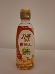刀嘜 knife 醇正花生油，零克反式脂肪 900ml (18/11/2027)/刀嘜 knife 金裝濃香花生油 900 ml (26/12/2027)