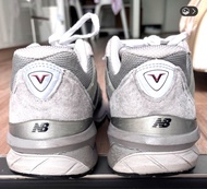 New Balance 990v5 灰色運動鞋
