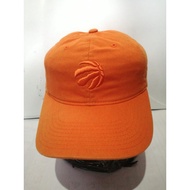 Second hand orange Mitchell & Ness hat