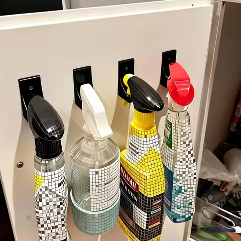 4 wall-mounted spray bottle racks, multi-functional storage rack, saves space and keeps things tidy
