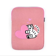  Muzik Tiger Laptop iPad Pouch Bag Size 9-11 Inches 22 x 29 cm Pattern
