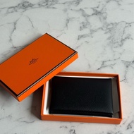 Hermes黑色Calvi卡包