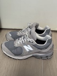 New Balance 2002R 灰色運動鞋 GORE-TEX