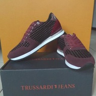 義大利名牌Trussardi Jeans，全新，女時尚休閒運動鞋，size: 37， 折讓