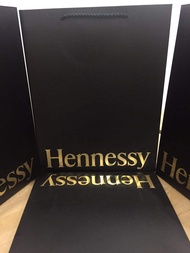 Cognac Hennessy XO Handbag Paper Bag Foreign Wine Bag High Quality Packaging Gift Bag Spot English Text Bag