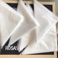 Cone plastic piping bag/